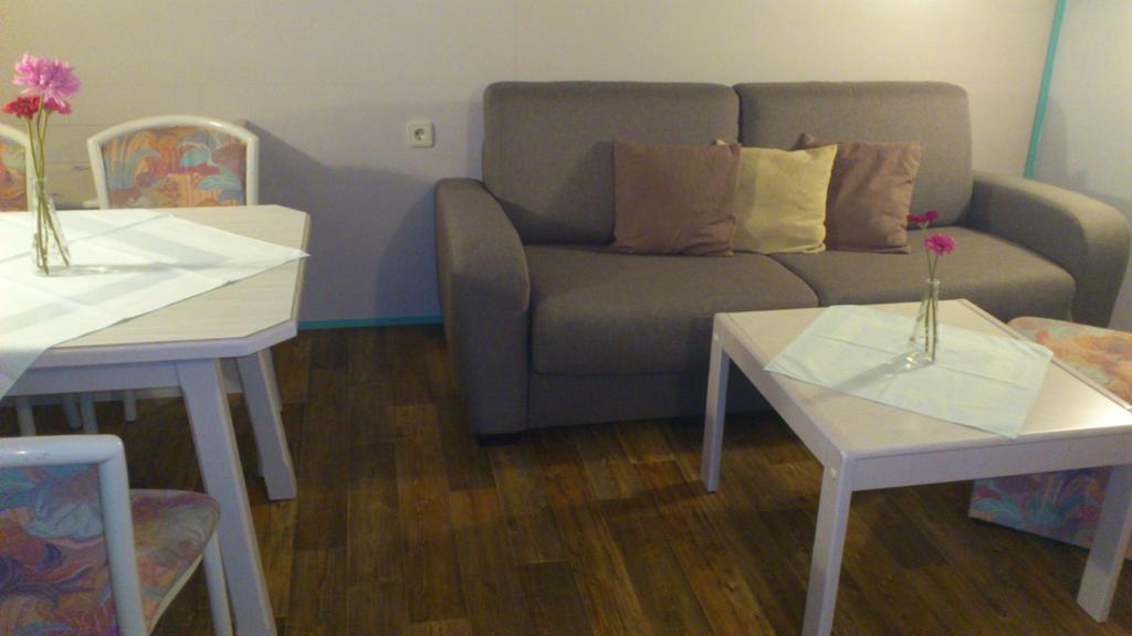 Haus Monika Apartamento Oetz Quarto foto